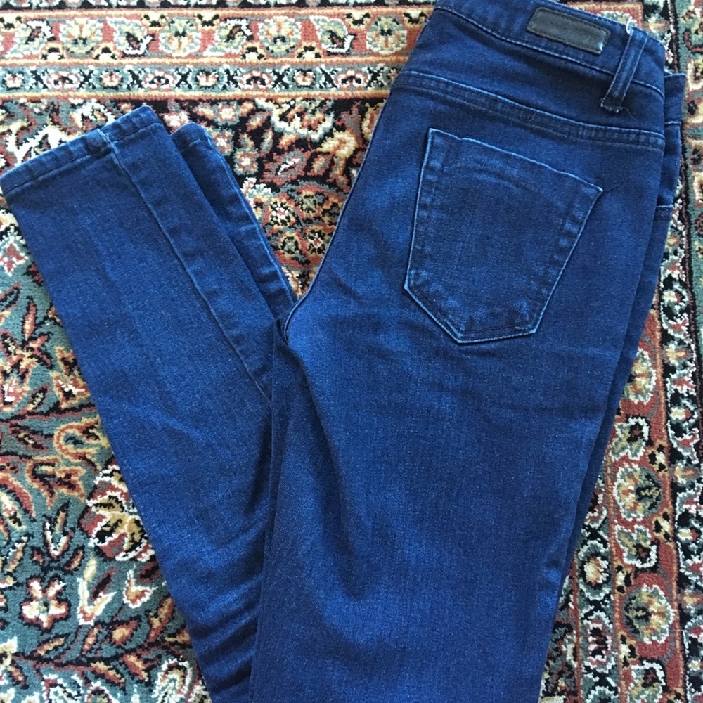 CHARLOTTE RUSSE || skinny jeans